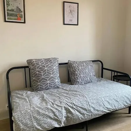 Cosy Au Coeur De 15 M² Pres Des Thermes * فيشي